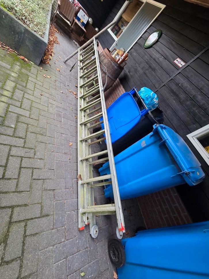 Inschuifbare Ladder -Altrex - 3x12 spots, Doe-het-zelf en Verbouw, Ladders en Trappen, Gebruikt, Ladder, 4 meter of meer, Opvouwbaar of Inschuifbaar