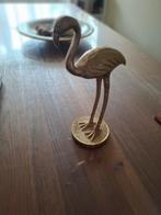 Goudkleurige flamingo, Ophalen, Nieuw
