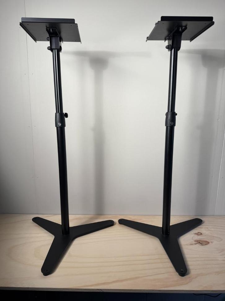 2x König & Meyer (K&M) 26754 statieven, Audio, Tv en Foto, Schotelantennes, Ophalen