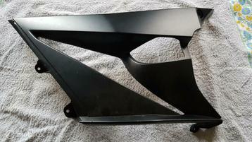 Kawasaki ZX 1000 onderkuip rechts matzwart beschikbaar voor biedingen