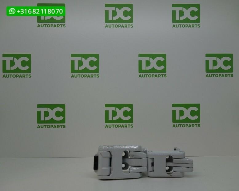 Mercedes Sprinter W907 (18-23) scharnier rechtsachter wit, Gebruikt, Mercedes-Benz, Ophalen of Verzenden, Mercedes-Benz