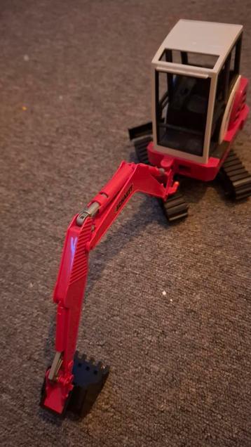 Bruder Atlas Graafmachine 1:32 -  beschikbaar voor biedingen