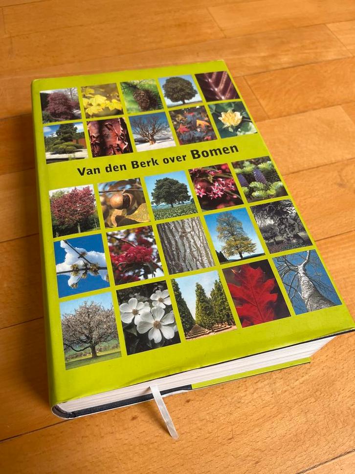 Van den Berk over Bomen - Naslagwerk, Boeken, Natuur, Zo goed als nieuw, Bloemen, Planten en Bomen, Ophalen of Verzenden
