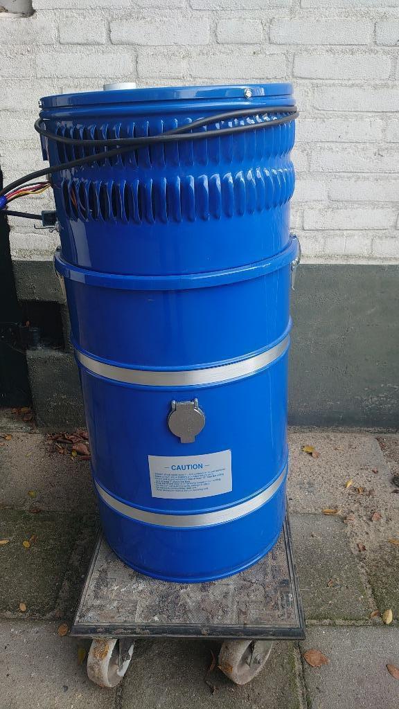 Snoek Centrale Stofzuigsysteem geen stofzak nodig, Witgoed en Apparatuur, Stofzuigers, Gebruikt, Stofzuiger, 1200 tot 1600 watt