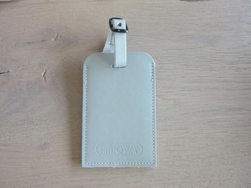 RIMOWA kofferlabel  LEER  lichtgrijs  100% NIEUW, Sieraden, Tassen en Uiterlijk, Koffers, Nieuw, Leer, Ophalen of Verzenden