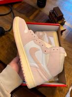 NIKE AIR JORDAN 1 HIGH WASHED PINK, Ophalen of Verzenden, Zo goed als nieuw, Roze, Sneakers of Gympen