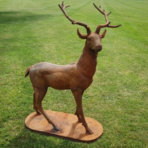 groot hert tuinbeeld gietijzer / edelhert, Tuin en Terras, Tuinbeelden, Nieuw, Dierenbeeld, Metaal, Ophalen