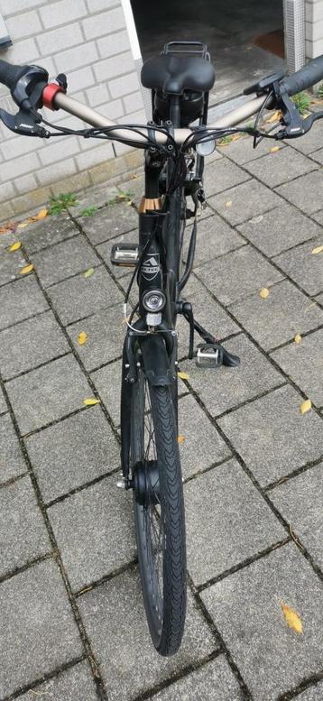 Fiets  beschikbaar voor biedingen