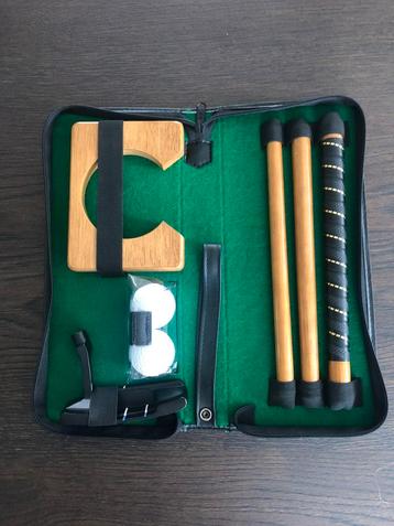 Kantoor golfset Putter demonteerbaar in luxe hoes beschikbaar voor biedingen