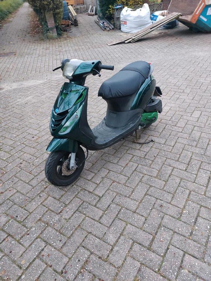 Piaggio Zip - SP Kappen, Fietsen en Brommers, Scooters | Piaggio, Zo goed als nieuw, Zip, Benzine, Ophalen