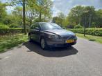 Volvo V50 2.4 170PK 2006 trekhaak, Voorwielaandrijving, 74 €/maand, Zwart, 700 kg