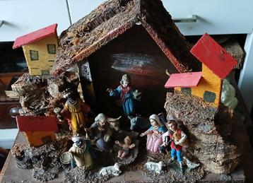 Kerststal 36 x 16 cm hoogte 24 cm met beeldjes Italy beschikbaar voor biedingen