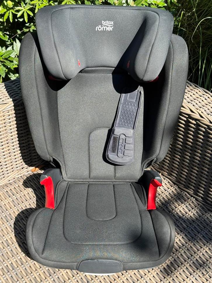 Römer Britax KIDFIX XP SICT 15-36 KG, Kinderen en Baby's, Autostoeltjes, Zo goed als nieuw, Romer, 15 t/m 36 kg, Isofix, Zijbescherming