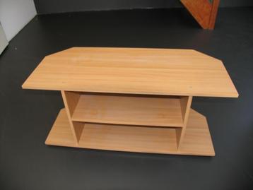 TV meubel hout beschikbaar voor biedingen