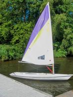 Laser zeilboot met Radiaal & Standaard zeil + strandtrailer, Watersport en Boten, Zeilen en Zeiltoebehoren, Ophalen, Gebruikt