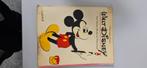 Boek Walt Disney 1975 Van Mickey Mouse tot Disneyland, Overige typen, Mickey Mouse, Ophalen of Verzenden, Zo goed als nieuw