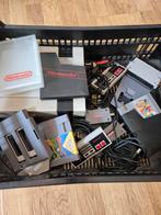 Nintendo spullen in krat controllers, games, adapters etc .., Ophalen of Verzenden, Gebruikt, Vanaf 3 jaar