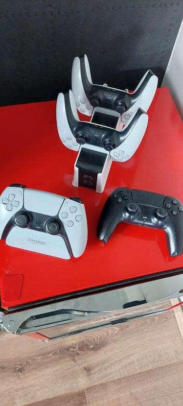 controller ps5  beschikbaar voor biedingen