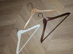 Houten Kledinghangers Hangers 35 Stuks, Ophalen of Verzenden, Zo goed als nieuw, Hout, Volwassenen
