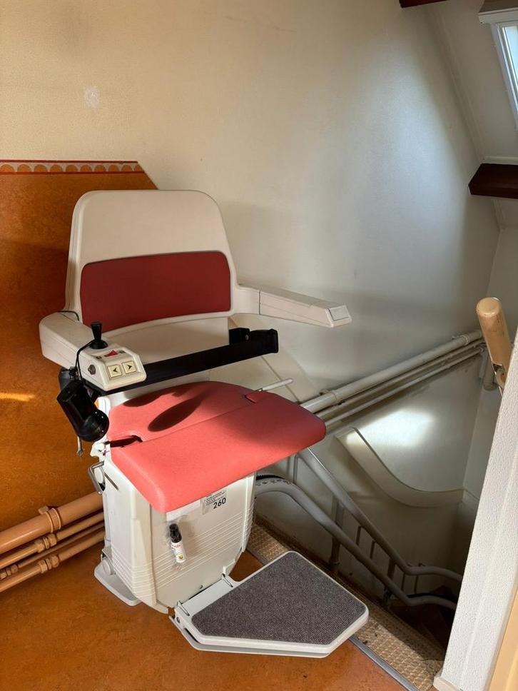 Traplift gebruikt, Diversen, Trapliften, Zo goed als nieuw, Ophalen