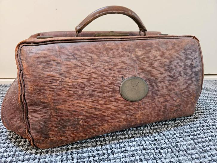 Vintage Leren Dokterstas, Antiek en Kunst, Curiosa en Brocante, Ophalen