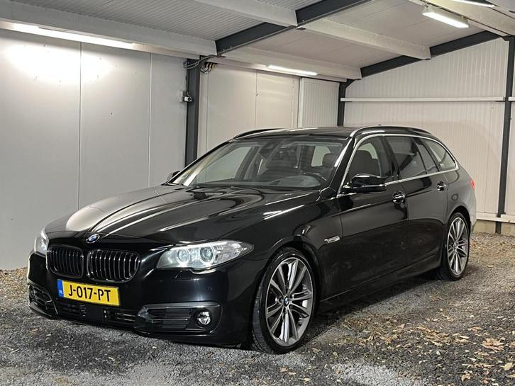 BMW 5-serie Touring 530d High Exe AUT. 11-2013 2e EIG VOL OP, Auto's, BMW, Bedrijf, Te koop, 5-Serie, ABS, Achteruitrijcamera