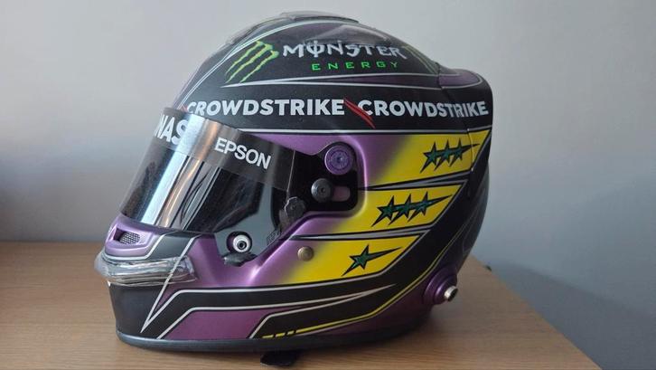 Lewis Hamilton Helm 1:1- Formule 1, Interlagos gp 2021, Verzamelen, Automerken, Motoren en Formule 1, Formule 1, Ophalen of Verzenden