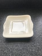 Wedgwood Edme vierkante gebakschaal, Huis en Inrichting, Keuken | Servies, Ophalen of Verzenden, Zo goed als nieuw, Aardewerk