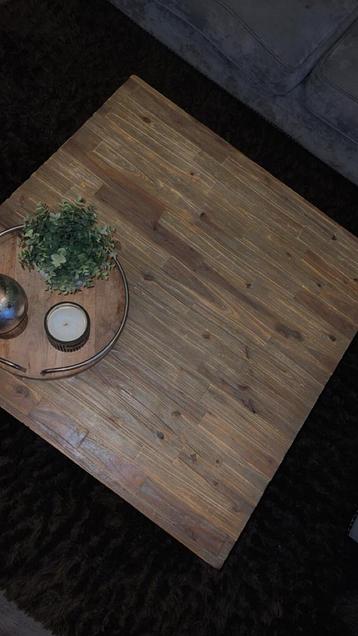 Salontafel barok beschikbaar voor biedingen