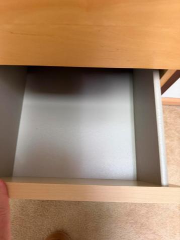 Malm smal kastje Ikea met spiegel - afbeelding 3