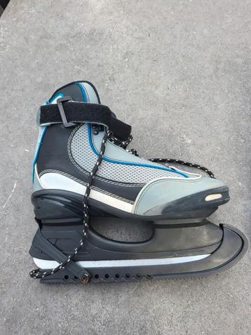 Mosquito Schaatsen - Gebruikt beschikbaar voor biedingen