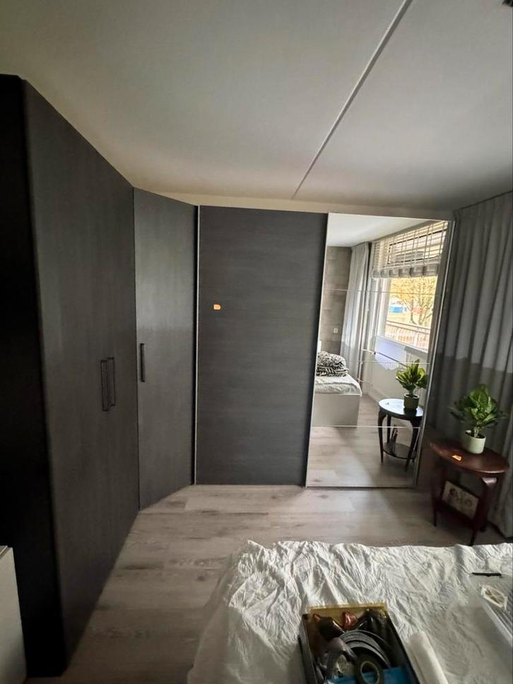 Grote Hoekkast / kledingkast - Zo Goed Als Nieuw!, Huis en Inrichting, Kasten | Kledingkasten, Zo goed als nieuw, 200 cm of meer