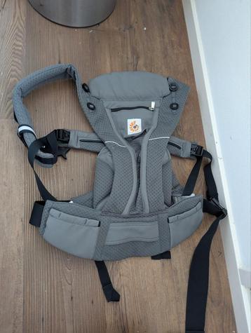 Ergobaby Omni Breeze Draagzak Graphite Grey beschikbaar voor biedingen