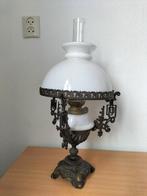 Oude Olielamp met melkglas kap, Antiek en Kunst, Antiek | Lampen, Ophalen