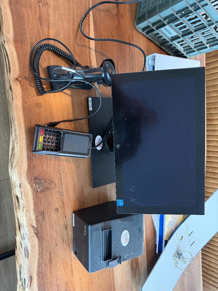 touchscreen computer met pin en bonprinter, Computers en Software, Desktop Pc's, Zo goed als nieuw, 3 tot 4 Ghz, 8 GB, Ophalen