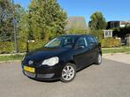 Volkswagen Polo 1.2-12V Trendline 5DRS|APK|15'', Voorwielaandrijving, 540 kg, 1198 cc, Zwart