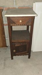 antiek nachtkastje, Ophalen