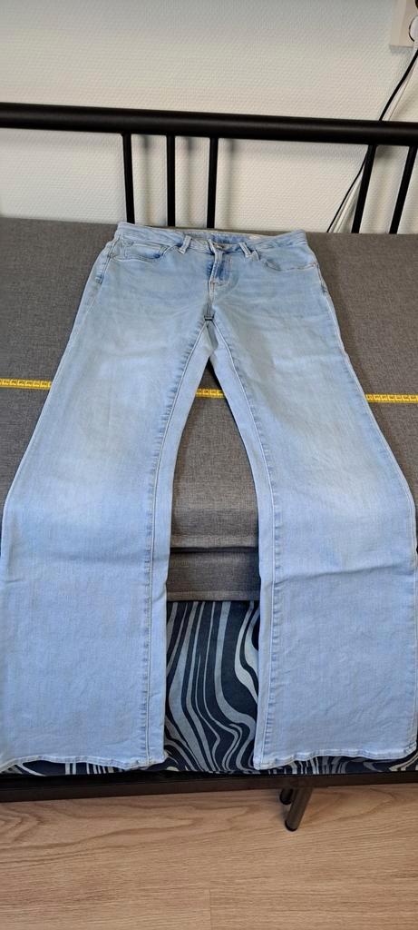 Garcia flared jeans - W27 L32, Kleding | Dames, Broeken en Pantalons, Zo goed als nieuw, Maat 36 (S), Blauw, Lang, Ophalen of Verzenden
