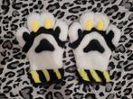 Fursuit handpaws, Hobby en Vrije tijd, Ophalen of Verzenden, Zo goed als nieuw