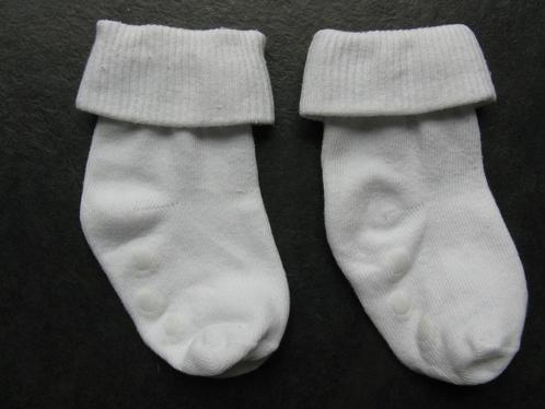 PRÉNATAL,witte sokjes,mt.62/68 (0098), Kinderen en Baby's, Babykleding | Maat 68, Gebruikt, Jongetje of Meisje, Overige typen