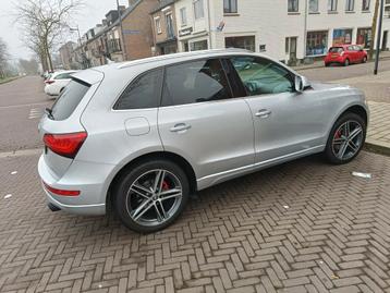 Audi Q5 2.0 PANO Tfsi Quattro S-tronic AUTOMAAT YOUNGTIMER beschikbaar voor biedingen