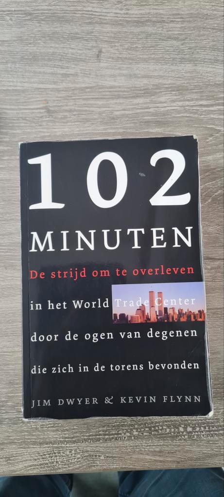 102 Minuten - De strijd om te overleven, Boeken, Oorlog en Militair, Gelezen, Algemeen, 1945 tot heden, Ophalen of Verzenden