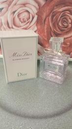 Bekijk omschrijving!!!!!, Sieraden, Tassen en Uiterlijk, Uiterlijk | Parfum, Ophalen of Verzenden, Zo goed als nieuw