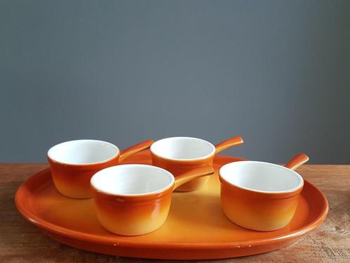 Parafeu schaaltje met 4 pannetjes, Sphinx, Antiek en Kunst, Antiek | Servies los, Ophalen of Verzenden