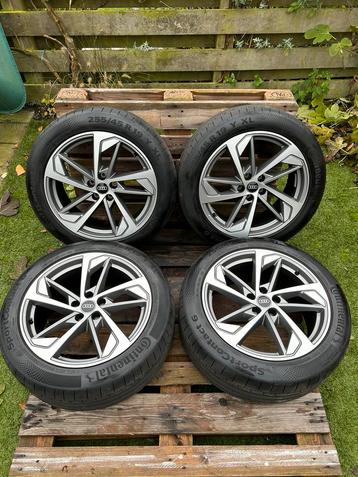 Originele Audi Sport Q3 SQ3 5x112 19 Inch Zomer beschikbaar voor biedingen