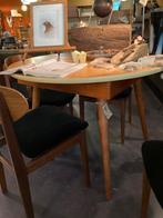 Ronde uitschuifbare eettafel met 4 eetkamerstoelen, Huis en Inrichting, Tafels | Eettafels, Zo goed als nieuw, Ophalen