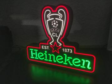 Heineken Champions League lamp beschikbaar voor biedingen