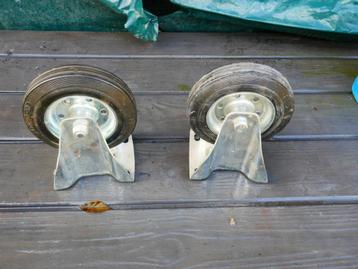 Bokwielen (vast wiel, ongeremd) beschikbaar voor biedingen