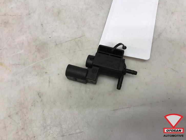VW Audi Seat Skoda Vacuum Ventiel Magneetklep 037906283C, Auto-onderdelen, Motor en Toebehoren, Audi, Gebruikt, Ophalen of Verzenden