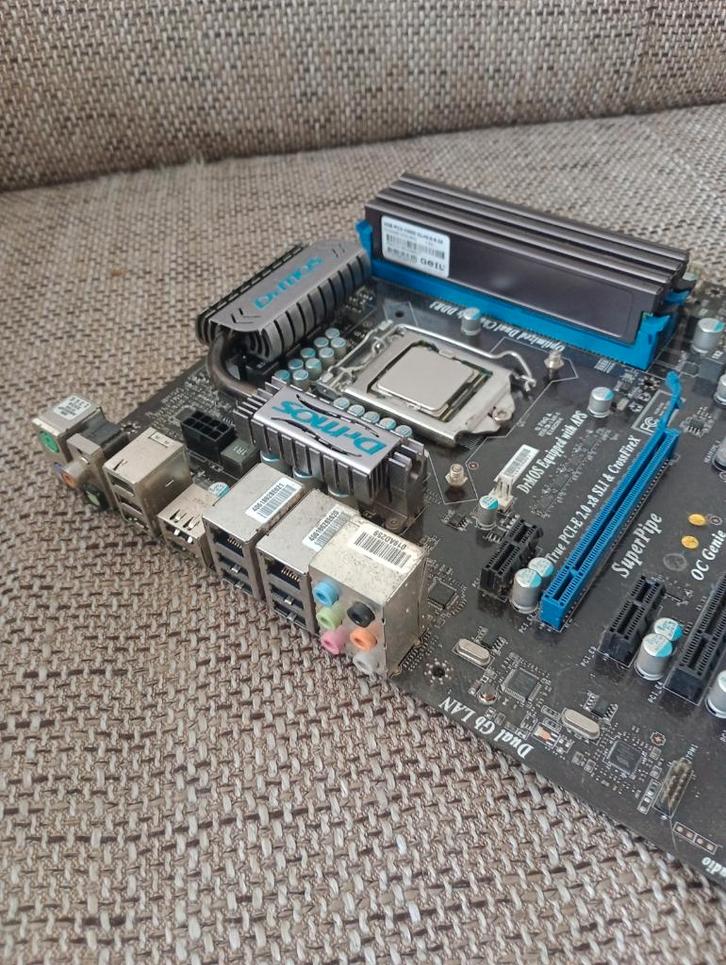 MSI P55 - GD65 Moederbord. 8 GB Ram. I5 processor, Computers en Software, Moederborden, Zo goed als nieuw, Intel, DDR3, Ophalen of Verzenden